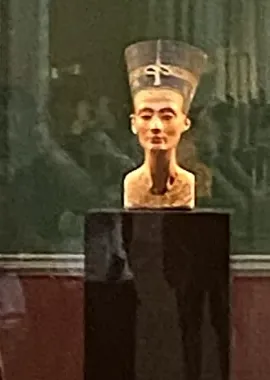 Bust of Nefertiti, Thutmose (workshop), about 1345 BC