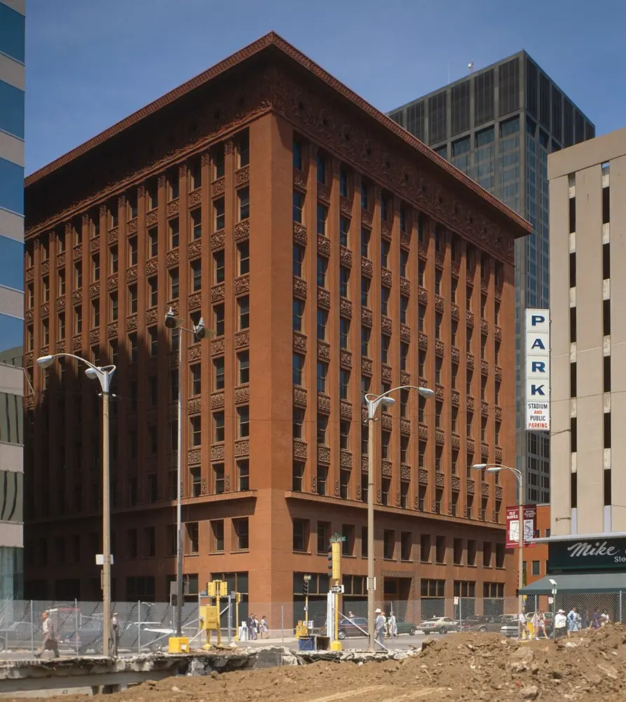Wainwright Building, Louis Sullivan and Dankmar Adler, 1890 to 1891